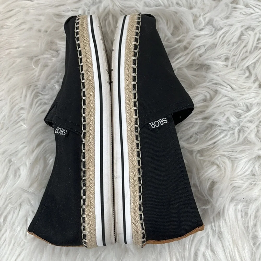 BOBS FROM SKECHERS Breeze Memory Foam Espadrilles  Size 7.5